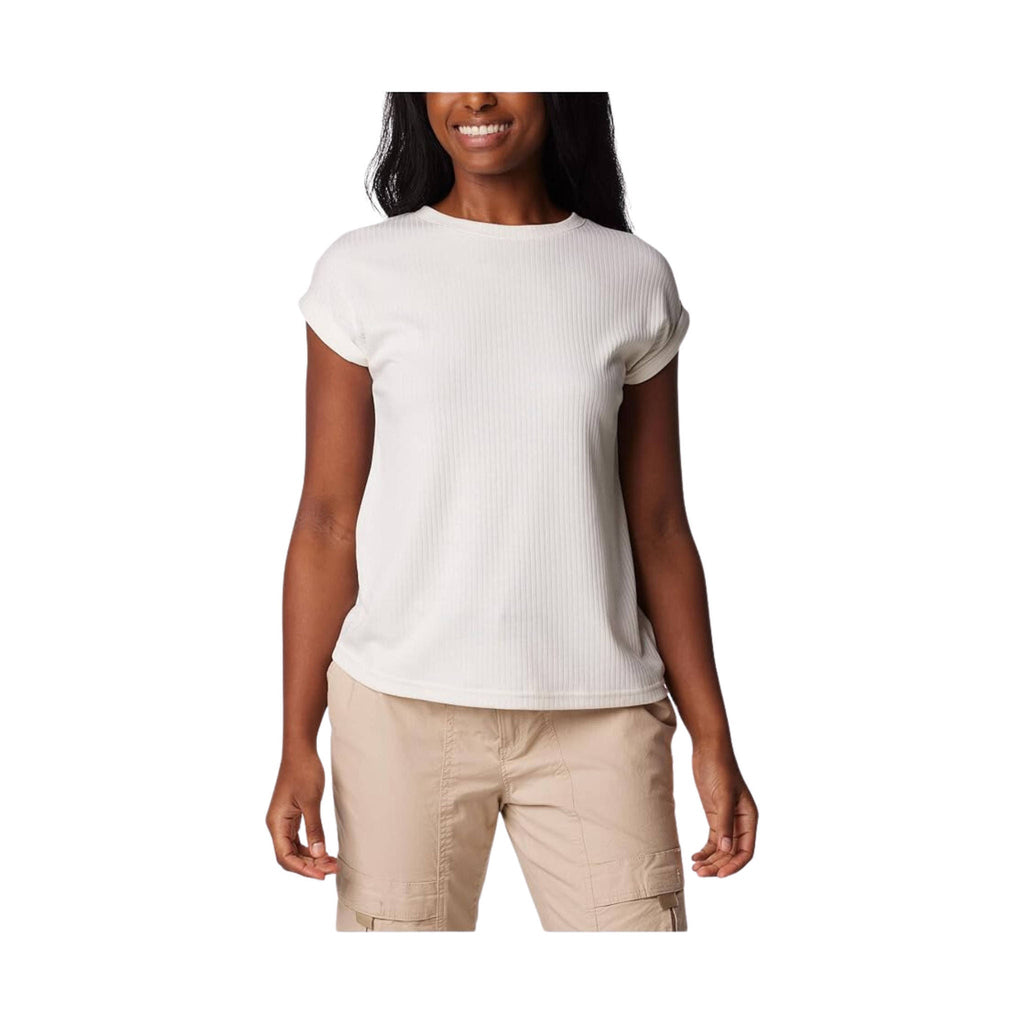 Columbia Women's Crystal Pine Tee - Chalk - ONLINE STORE CREDIT/EXCHANGE ONLY - Lenny's Shoe & Apparel